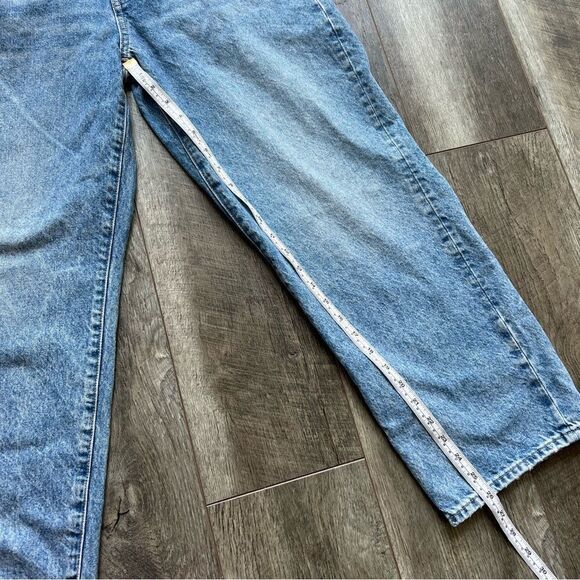 Madewell Women's Straight Leg Jeans - Blue - Picture 8 of 15